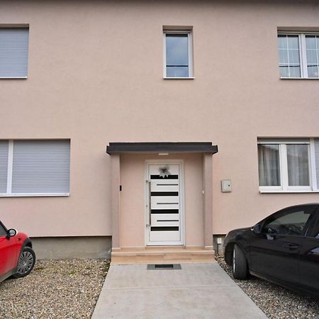 Studio Apartmani Emili Apartman Br 2 Биелина Екстериор снимка